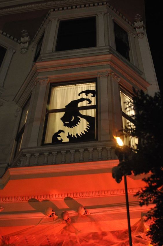 The Scariest Urban Legends to Tell on Halloween Night